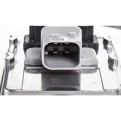 NOx-Sensor, Mercedes nach SCR Kat._1