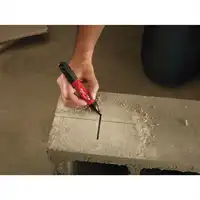 INKZALL™ Permanentmarker mit Keilspitze, Milwaukee