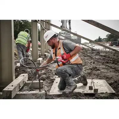 M18 FUEL™ Akku-Betonrüttler, Milwaukee_1
