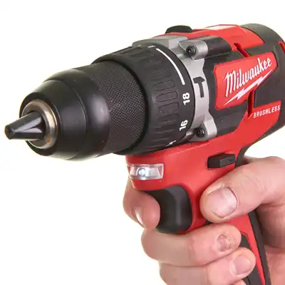 M18™ BRUSHLESS Perceuse à percussion compacte_4