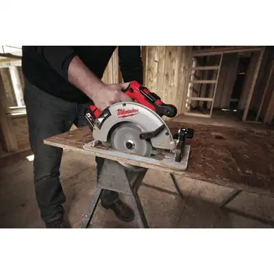 M18™ Bürstenlose Akku-Handkreissäge M18BLCS66-0X_2