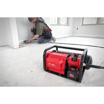 M18 FUEL™ Akku-Kompressor, Milwaukee_2