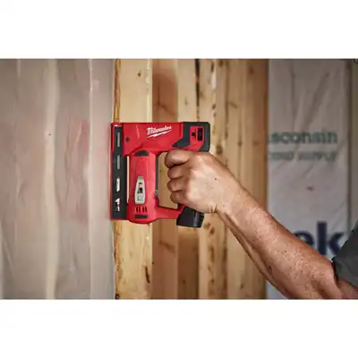 M12™ Akku-Tacker M12BST-0_7