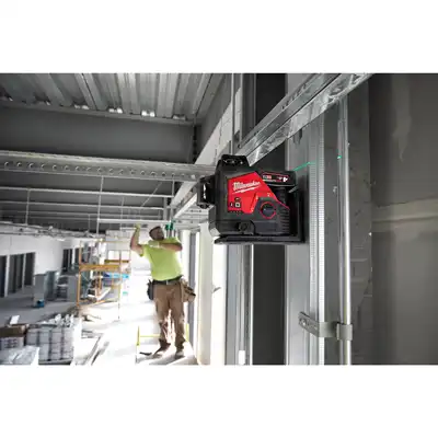 Laser a linee incrociate, Milwaukee_1