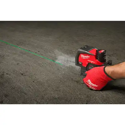 Laser a linee incrociate, Milwaukee_3