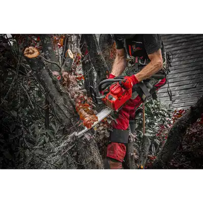 M18 FUEL™ Akku-Top-Handle-Kettensäge 35 cm Schwert_2